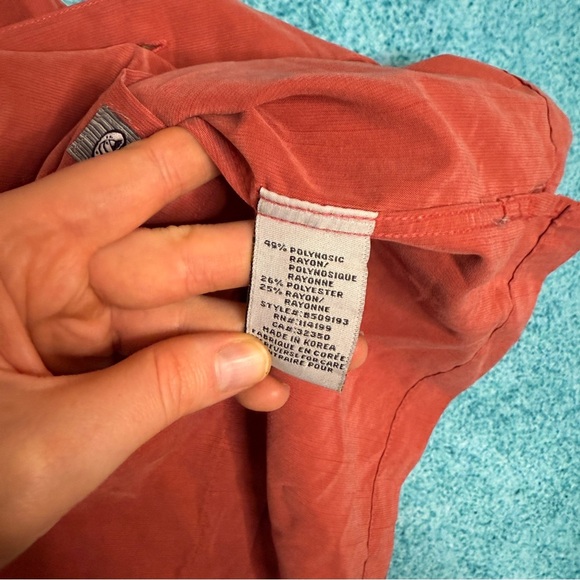 Vintage Quiksilver Mens L Short sleeve Shirt Terracotta Y2K  Beachwear - Picture 7 of 15